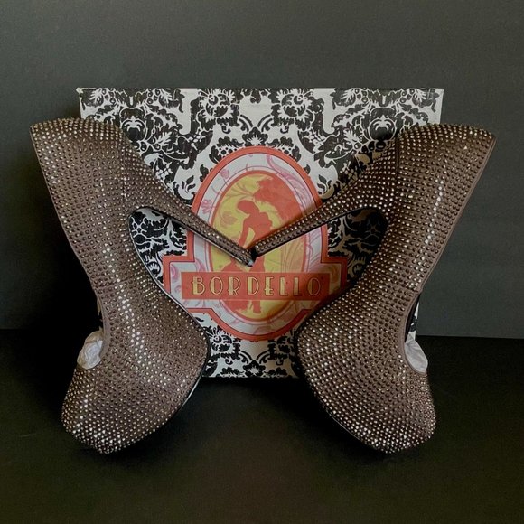 Bordello Teeze Rhinestone Platforms Pewter Size 8 - Picture 6 of 14